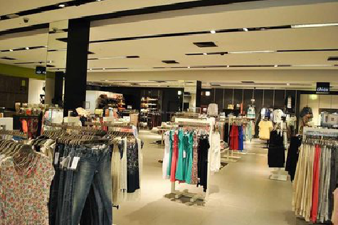 杞县商场里的店面怎么装修？